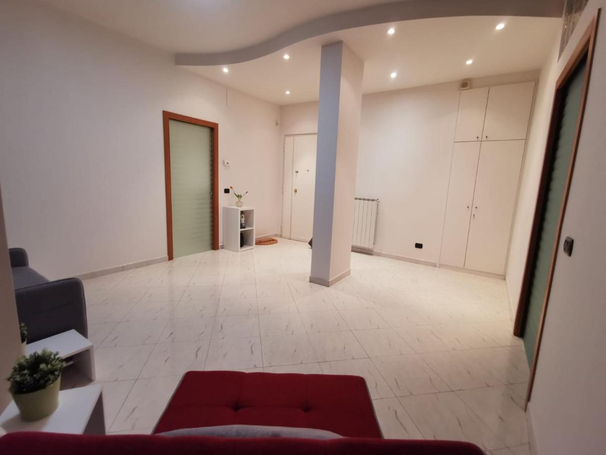 Comfort Apartment And Terrace Nel Cuore Di Бари Экстерьер фото
